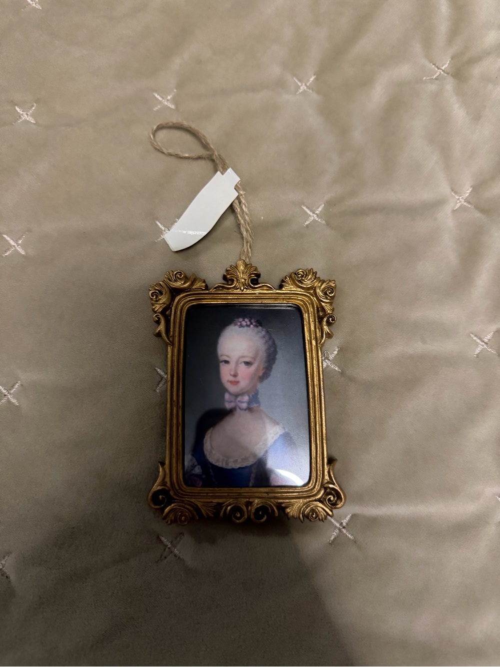 Ornate Gold Mini Portrait Frame Ornament - Classic Style